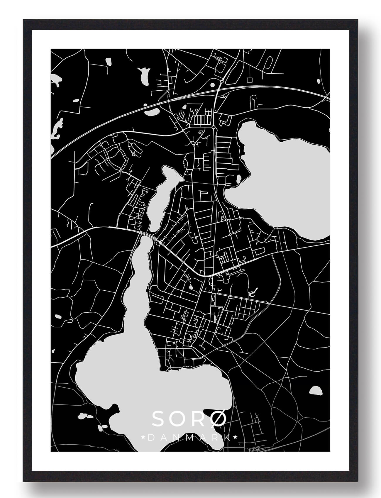 Sorø By Plakat – Elegant Sort Kunstværk til Dit Hjem