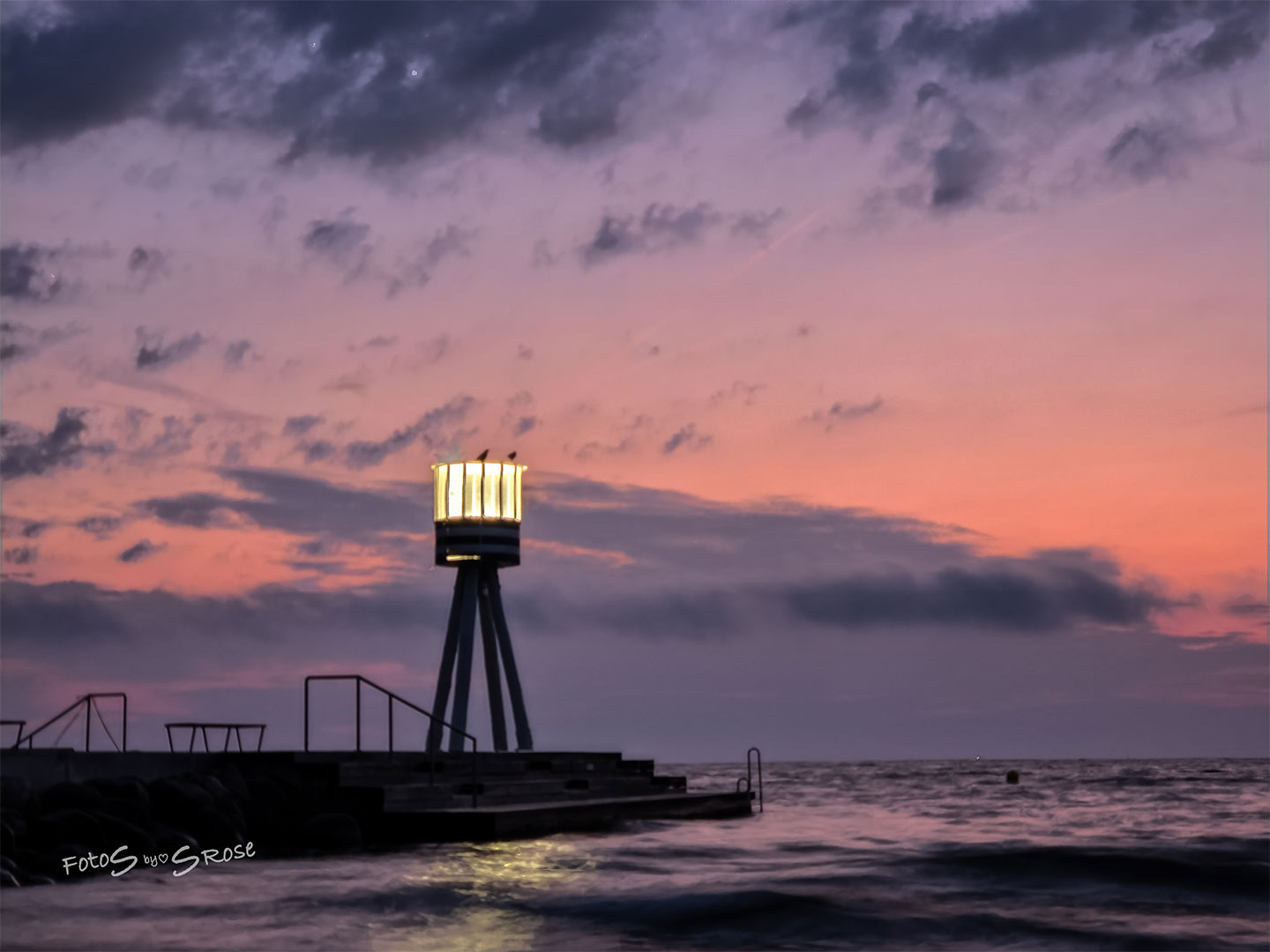 Bellevue Strand Solopgang – Betagende Fotografi til Hjemmet