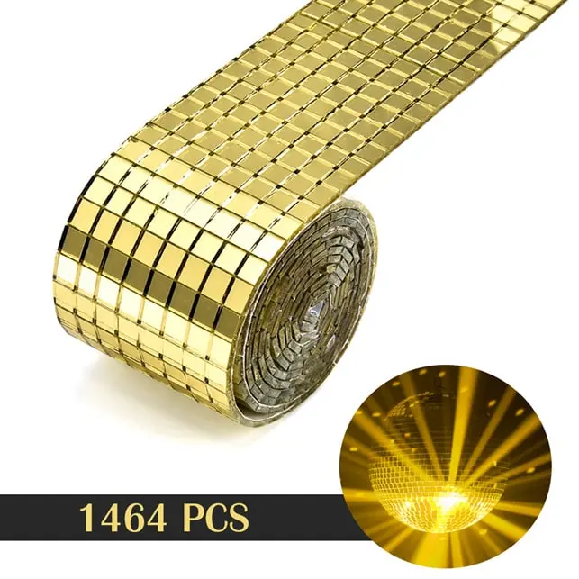 DIY Spejlvæg med Guld Mosaikfliser – Unik Indretning