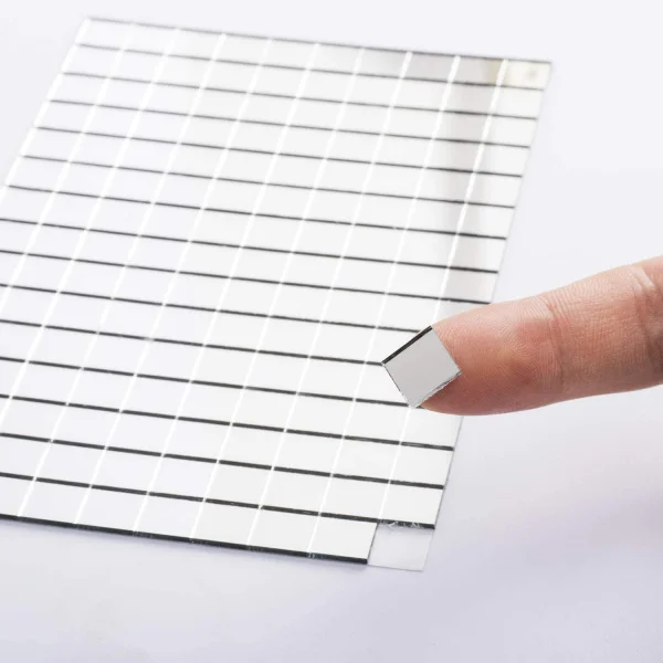 DIY Spejlvæg med Glas Mosaikfliser – Skab Dit Unikke Rum!