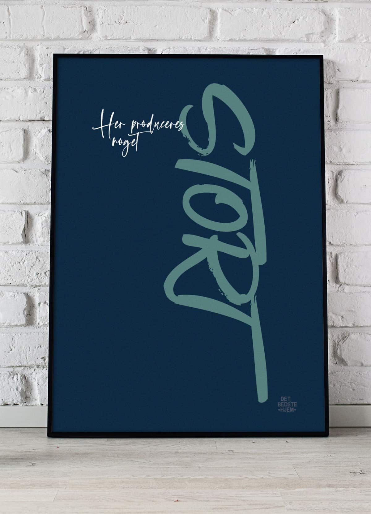 Toiletplakat - "Her Produceres Noget Stort" A4 Design