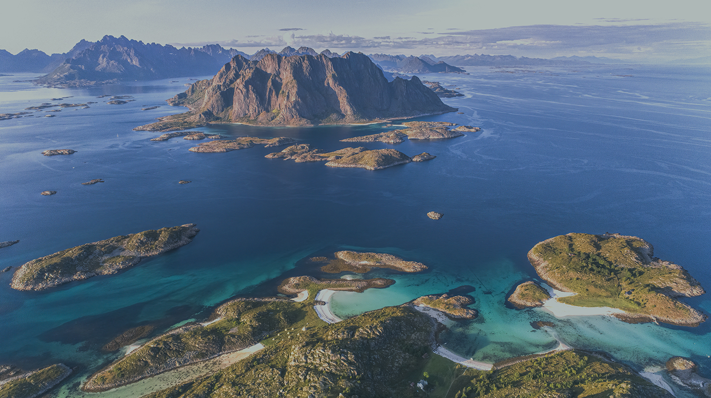Lofoten Øer Fotokunstplakat - Naturens Skønhed til Hjemmet