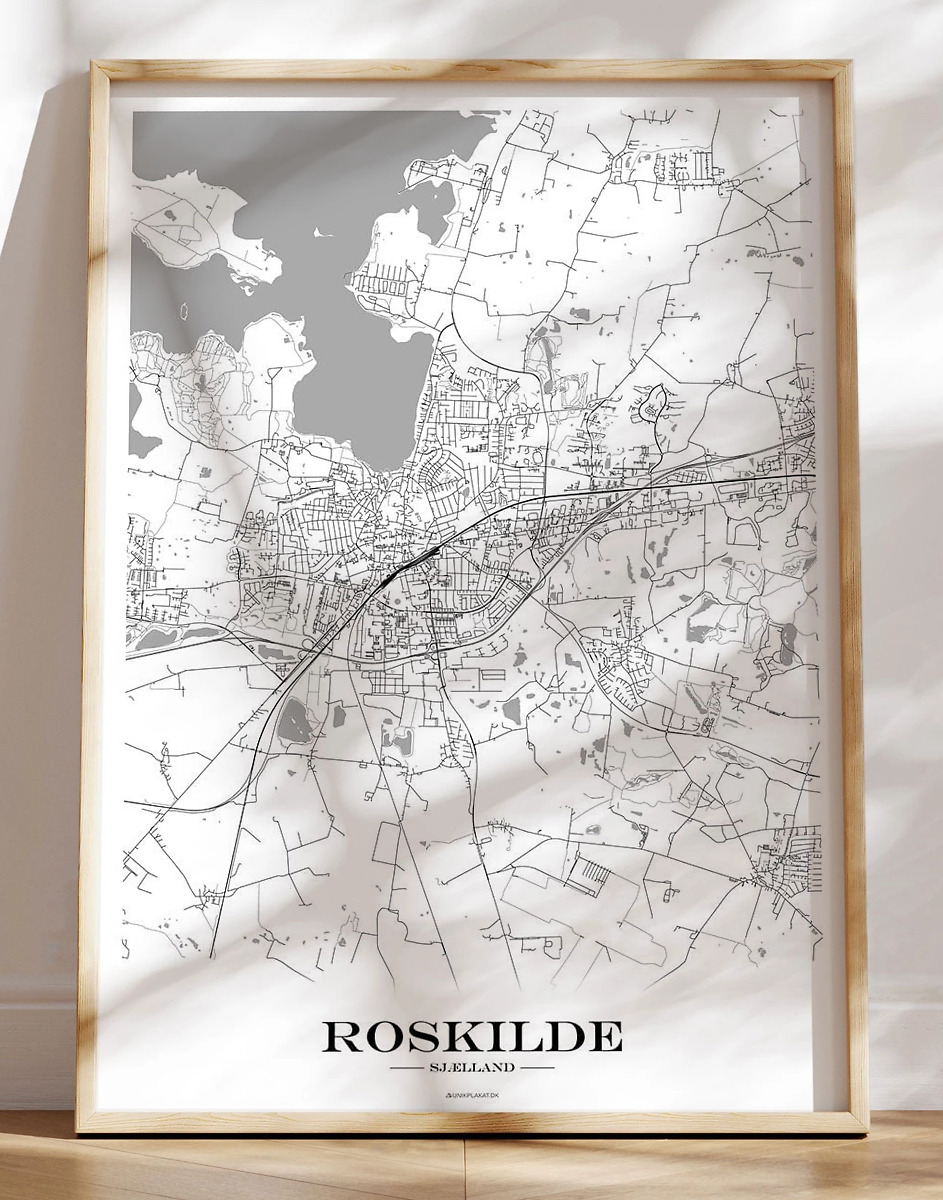 Roskilde Byplakat Med Bykort Hvid Baggrund