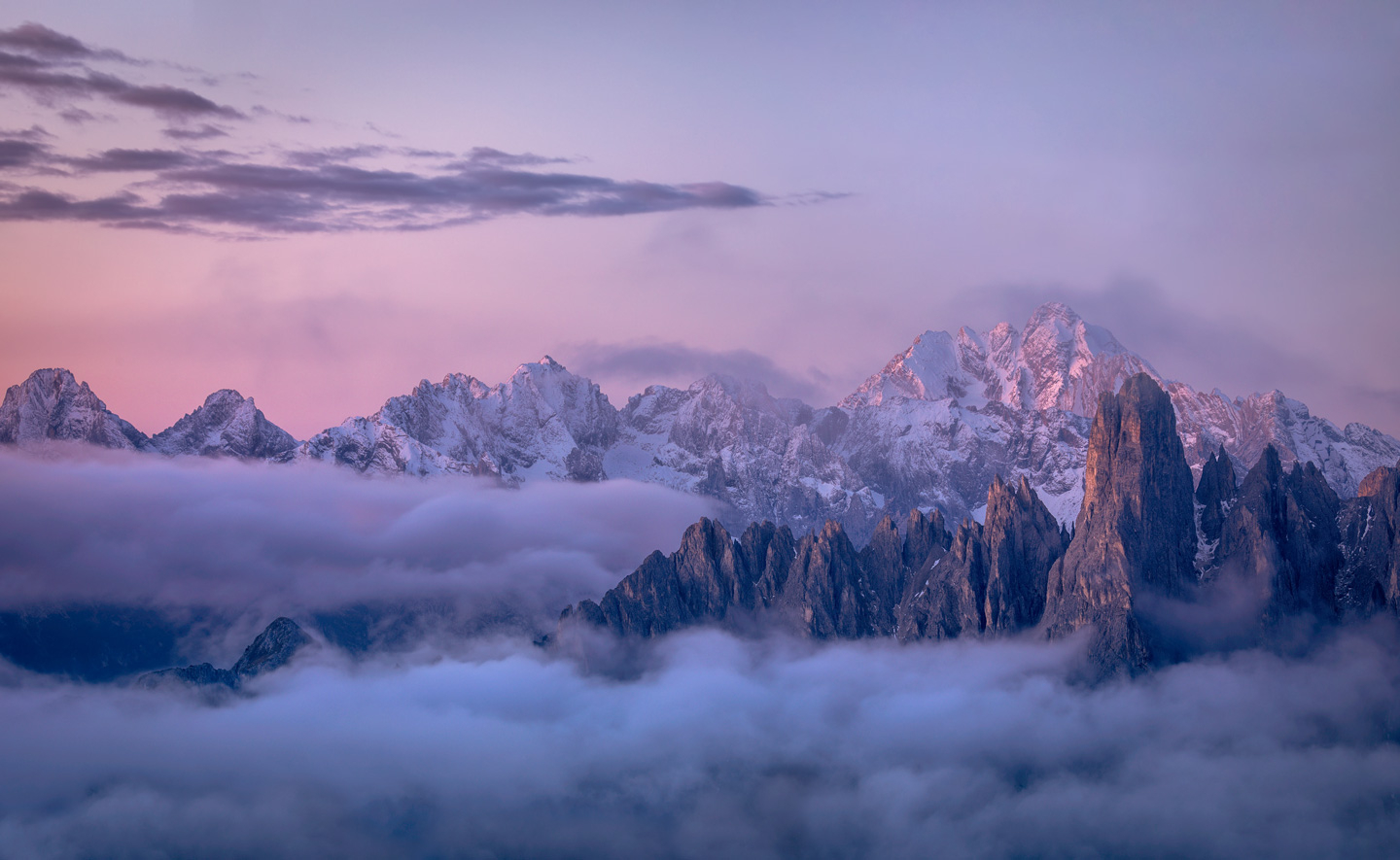 Rugged Peaks - Naturfotokunst af Mikkel Beiter