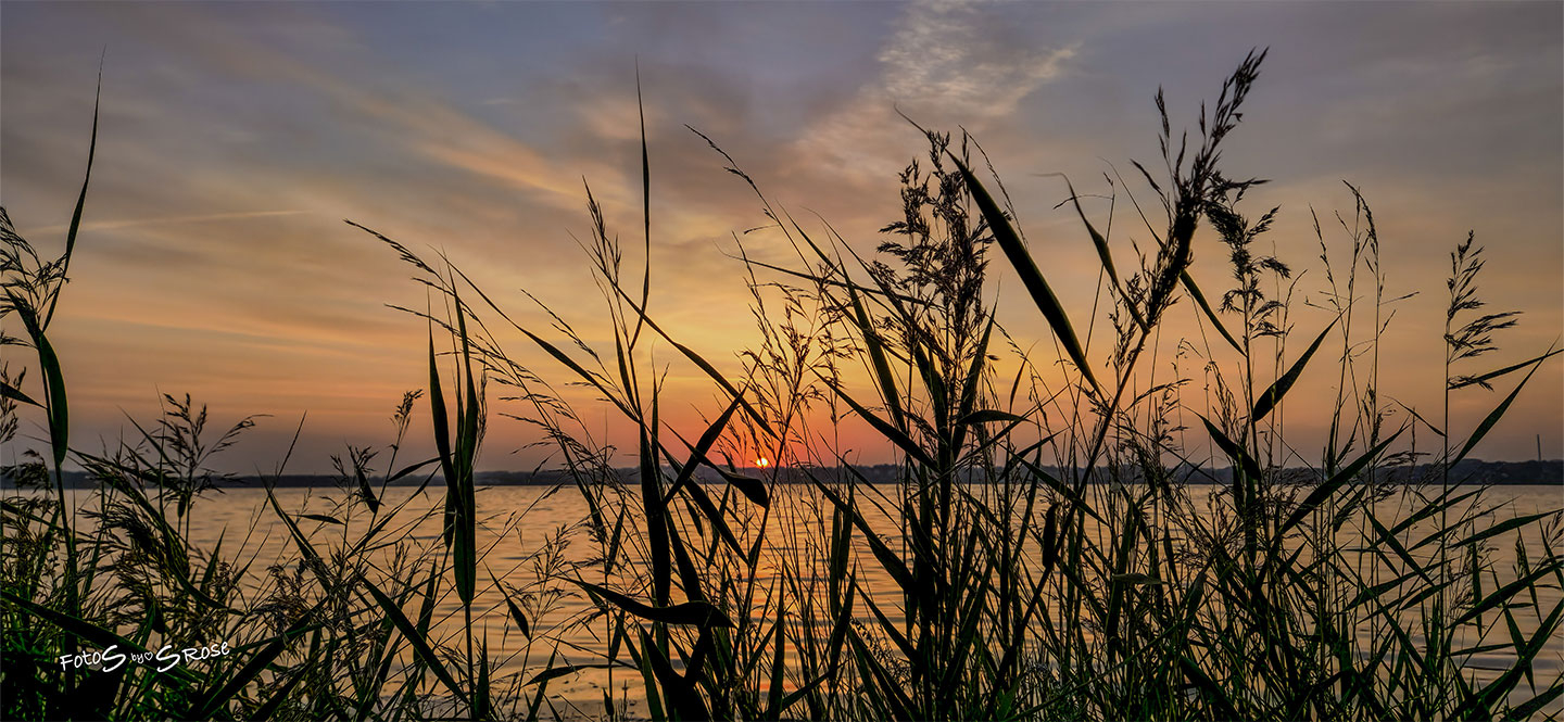 Smuk Solnedgang – Unikt Kunstværk til Dit Hjem