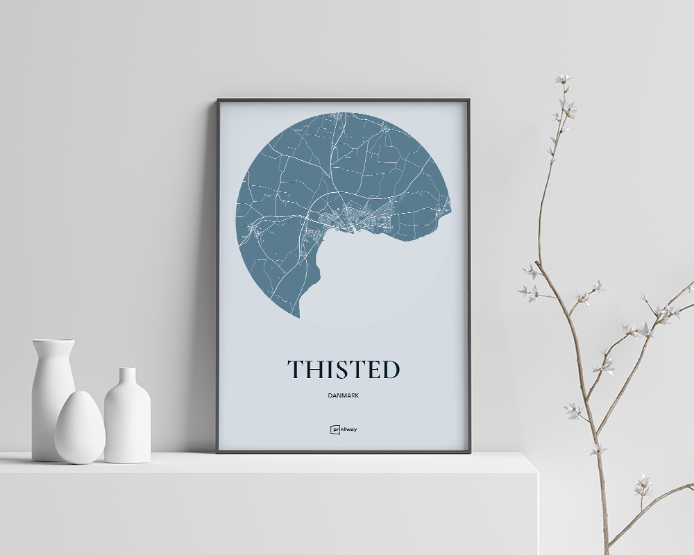 Thisted Bykort Plakat – Minimalistisk Havblå Design 70x100 cm