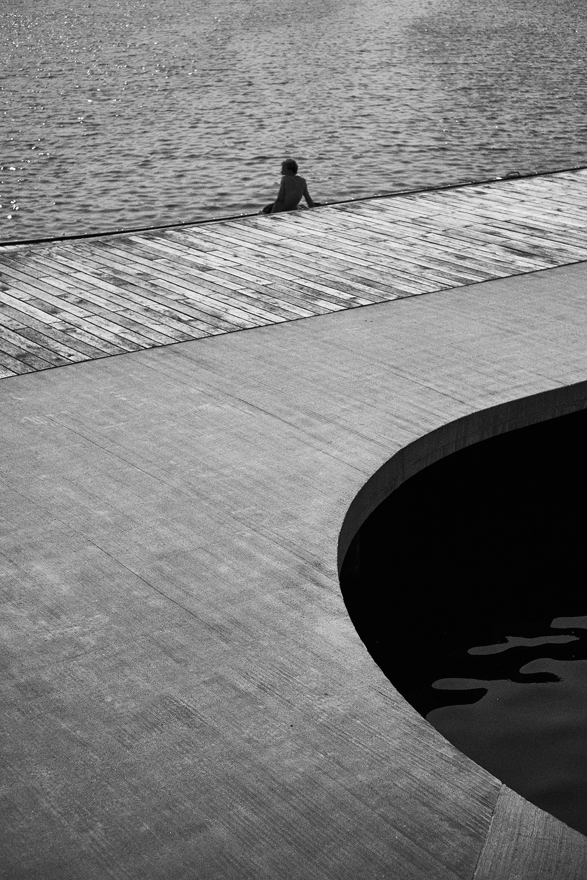 Erik Chengs Kurven – Sort-hvid Fotokunst til salg!