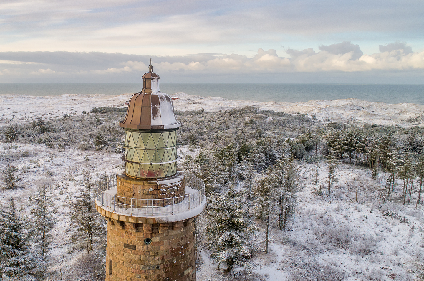 Lodbjerg Fyr Vinter Fotokunst - Magisk Vinterstemning
