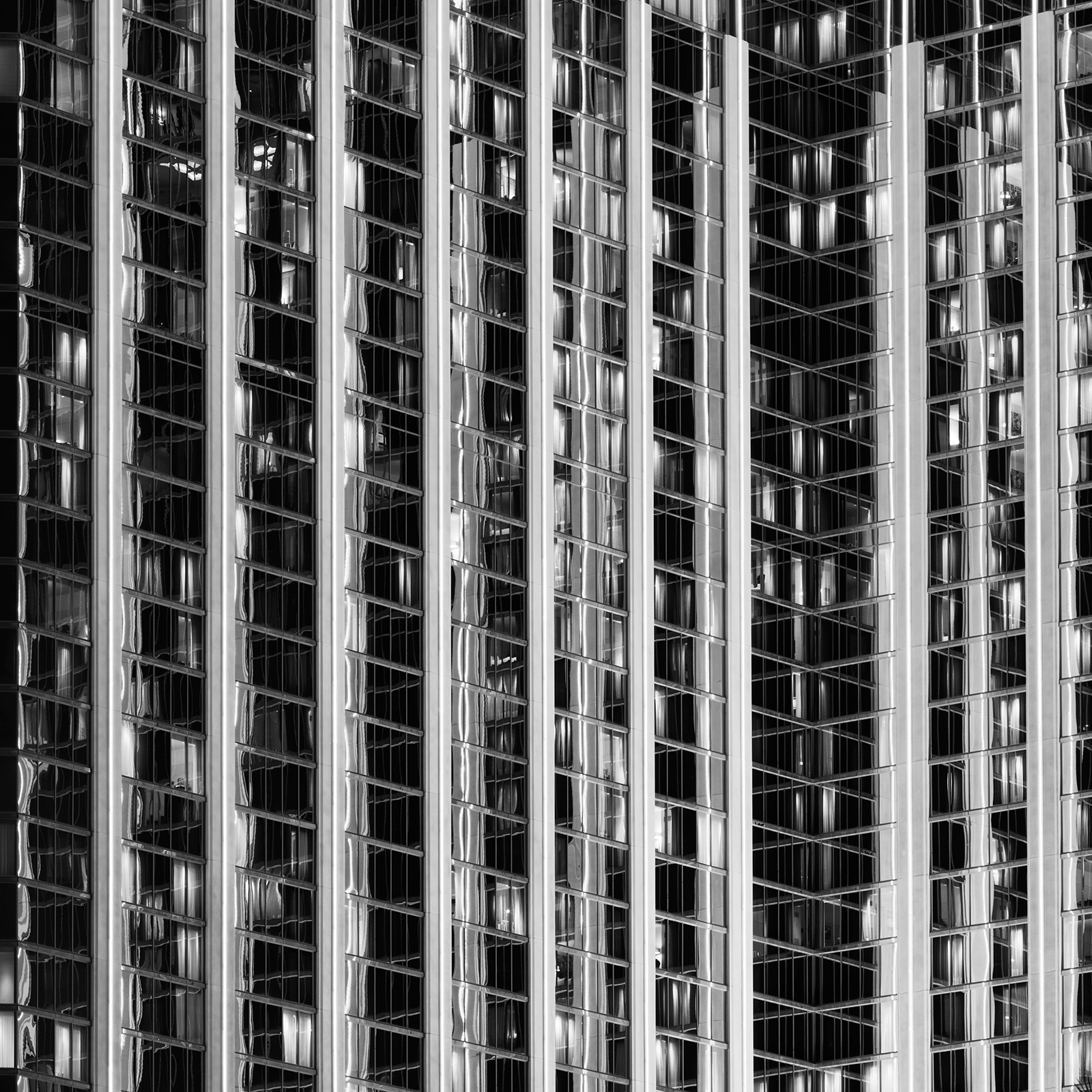 Jakob Evers – Sort-hvid Vindues Fotokunst til Dit Rum