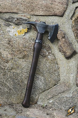 Boarding Axe  226 128 147  Epic Armoury  226 128 147  62    226 128 147  Live Rollespils  195 152 Kse