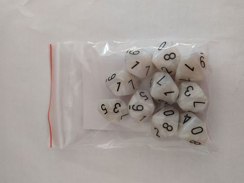 10 D10 Terninger - Kaissa Dice: Pearl Ivory Black
